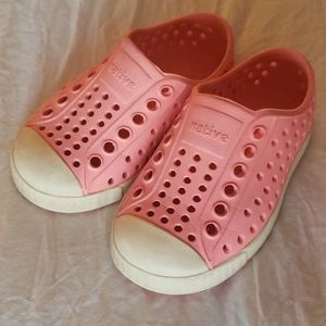 Native Jefferson Popstar Orange kid toddler shoes